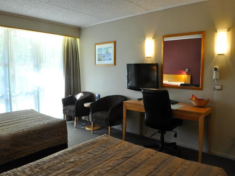 Naumi Auckland Airport Hotel Bagian luar foto