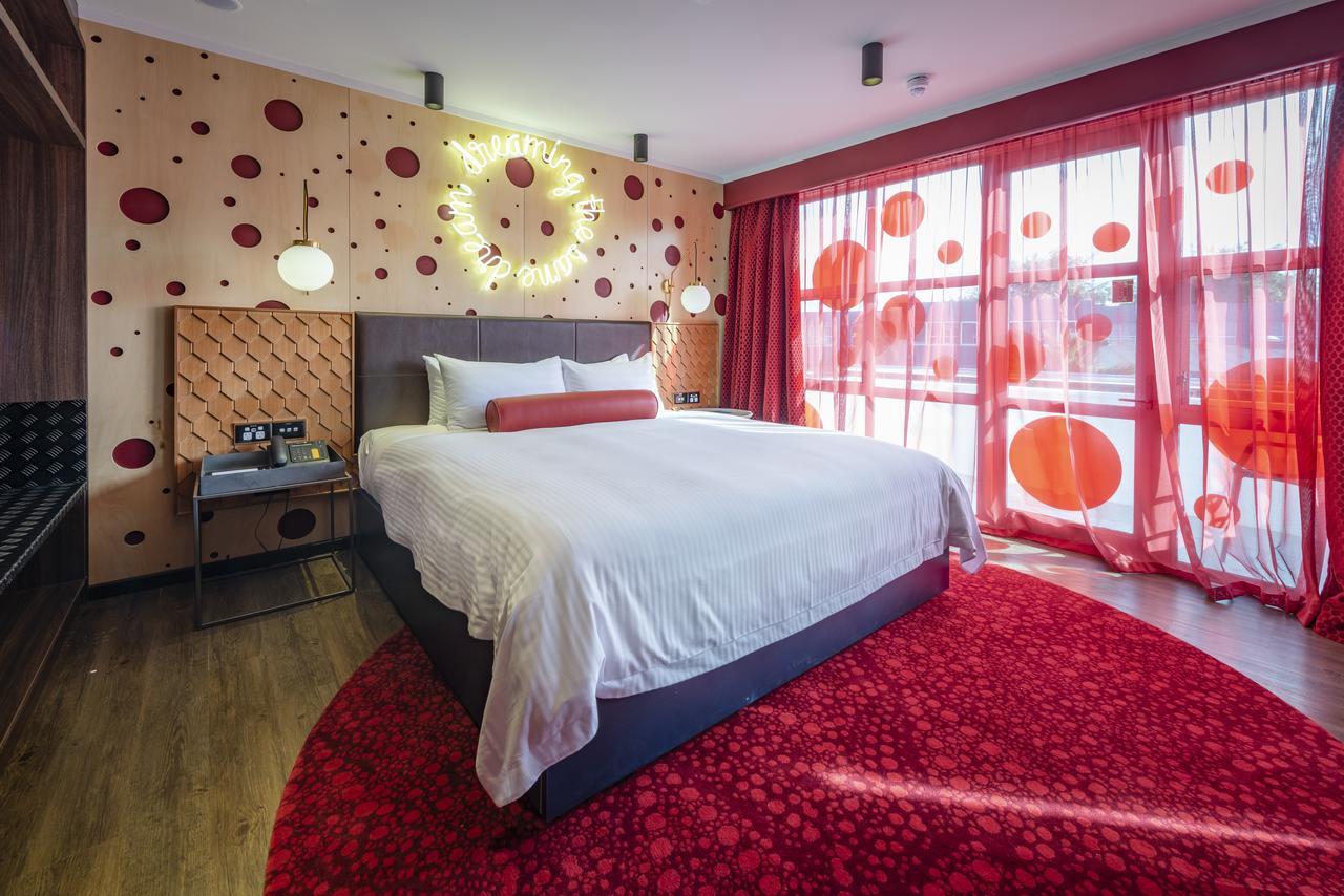 Naumi Auckland Airport Hotel Bagian luar foto